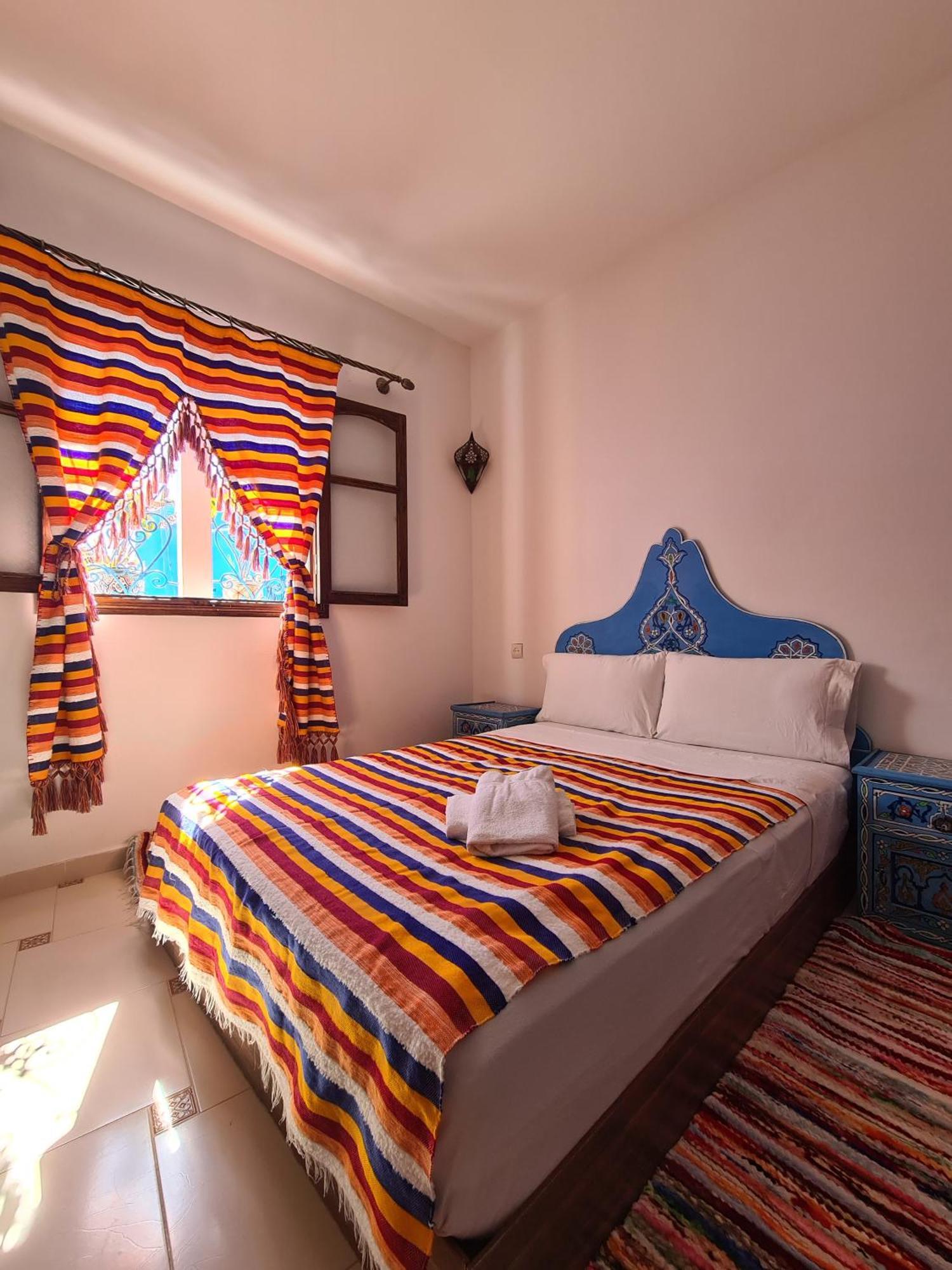 Casa Blue Star Hostel Chefchaouen Bagian luar foto